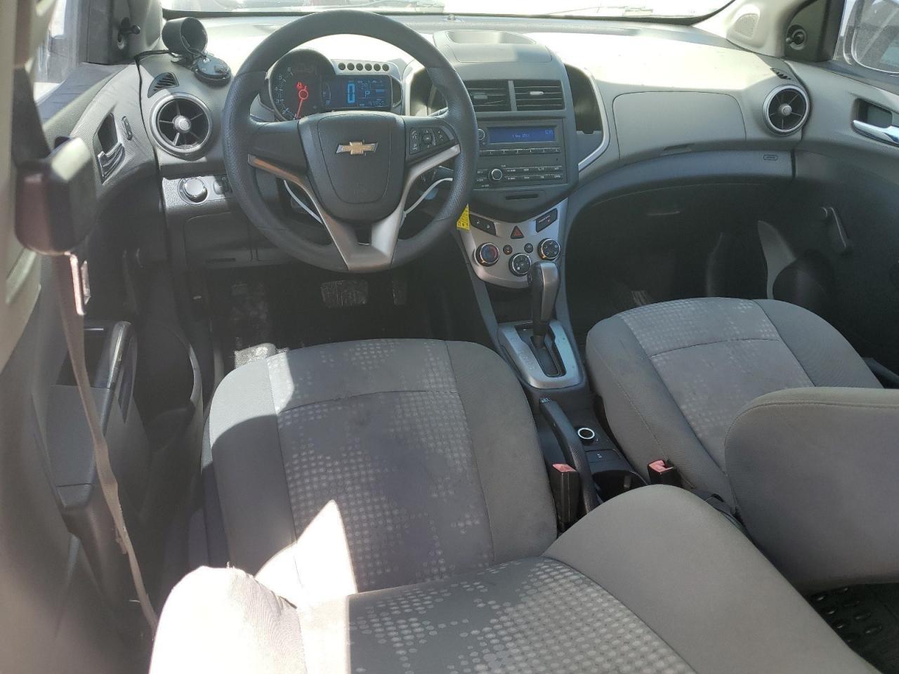 2014 Chevrolet Sonic Ls VIN: 1G1JA6SH1E4152045 Lot: 84885385