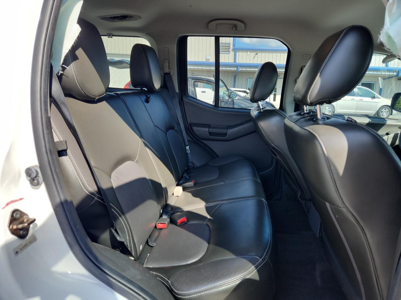 2015 Nissan Xterra X VIN: 5N1AN0NW7FN651118 Lot: 80252055