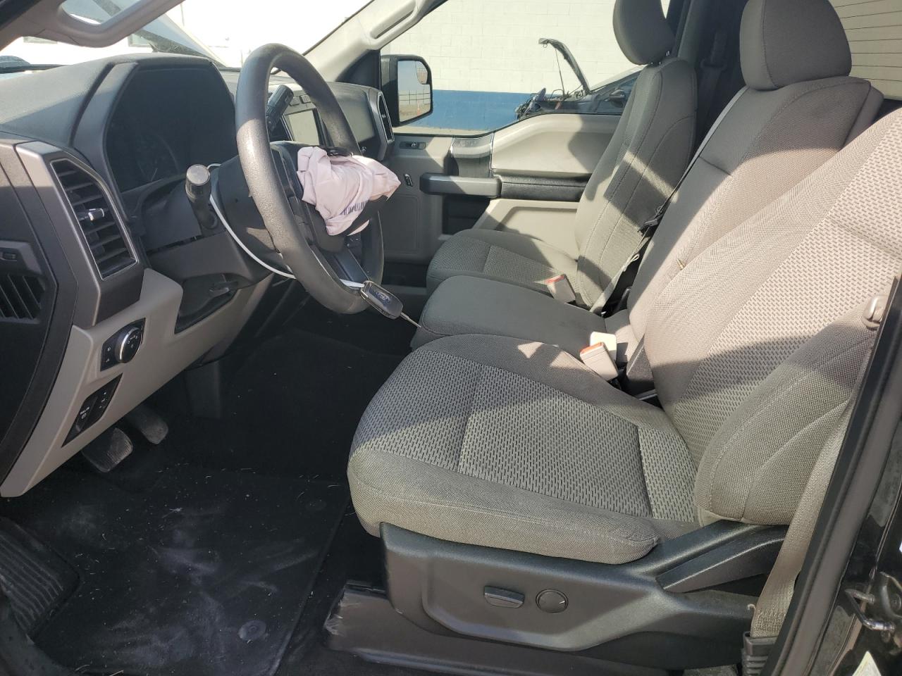 2018 Ford F150 VIN: 1FTMF1C52JKD39703 Lot: 71269095