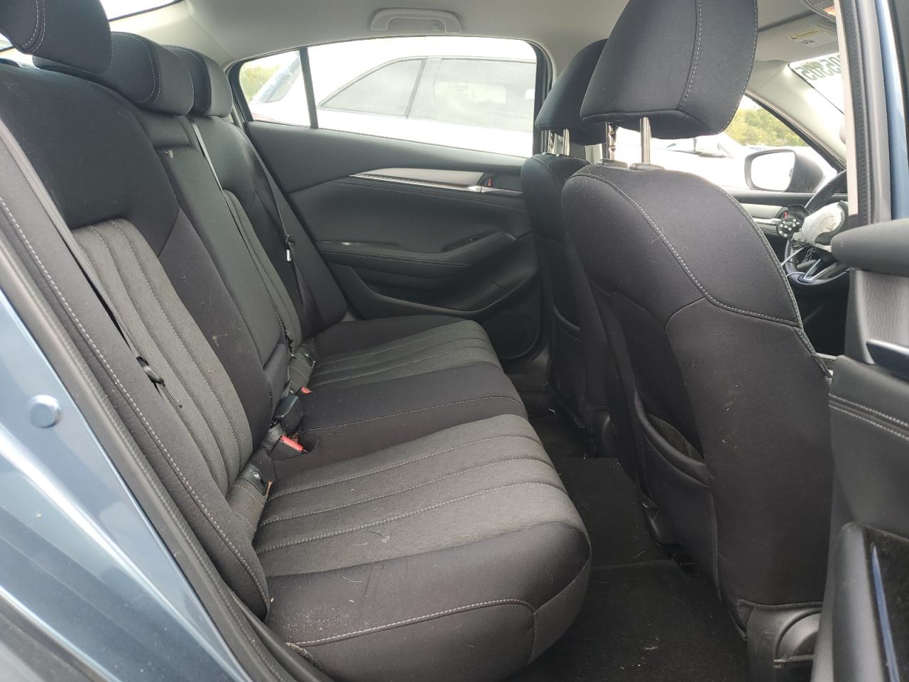 2018 Mazda 6 Sport VIN: JM1GL1UM2J1335524 Lot: 81005305