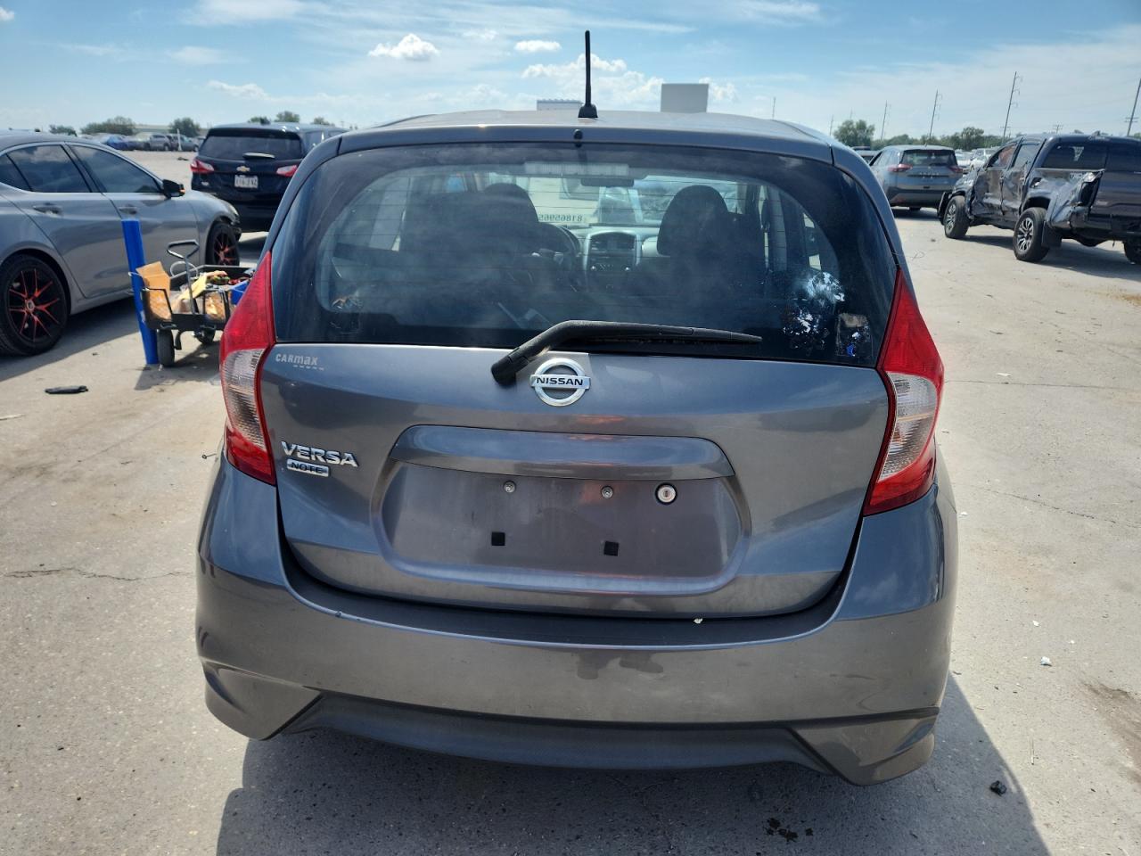 2017 Nissan Versa Note S VIN: 3N1CE2CP8HL381083 Lot: 81865965