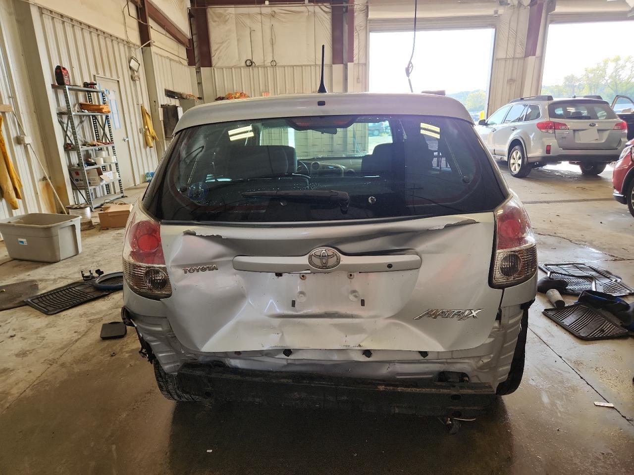 2008 Toyota Corolla Matrix Xr VIN: 2T1KR32E68C711132 Lot: 80331635