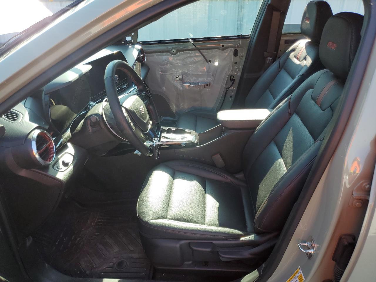 2024 Chevrolet Trax 2Rs VIN: KL77LJE25RC135408 Lot: 80806085