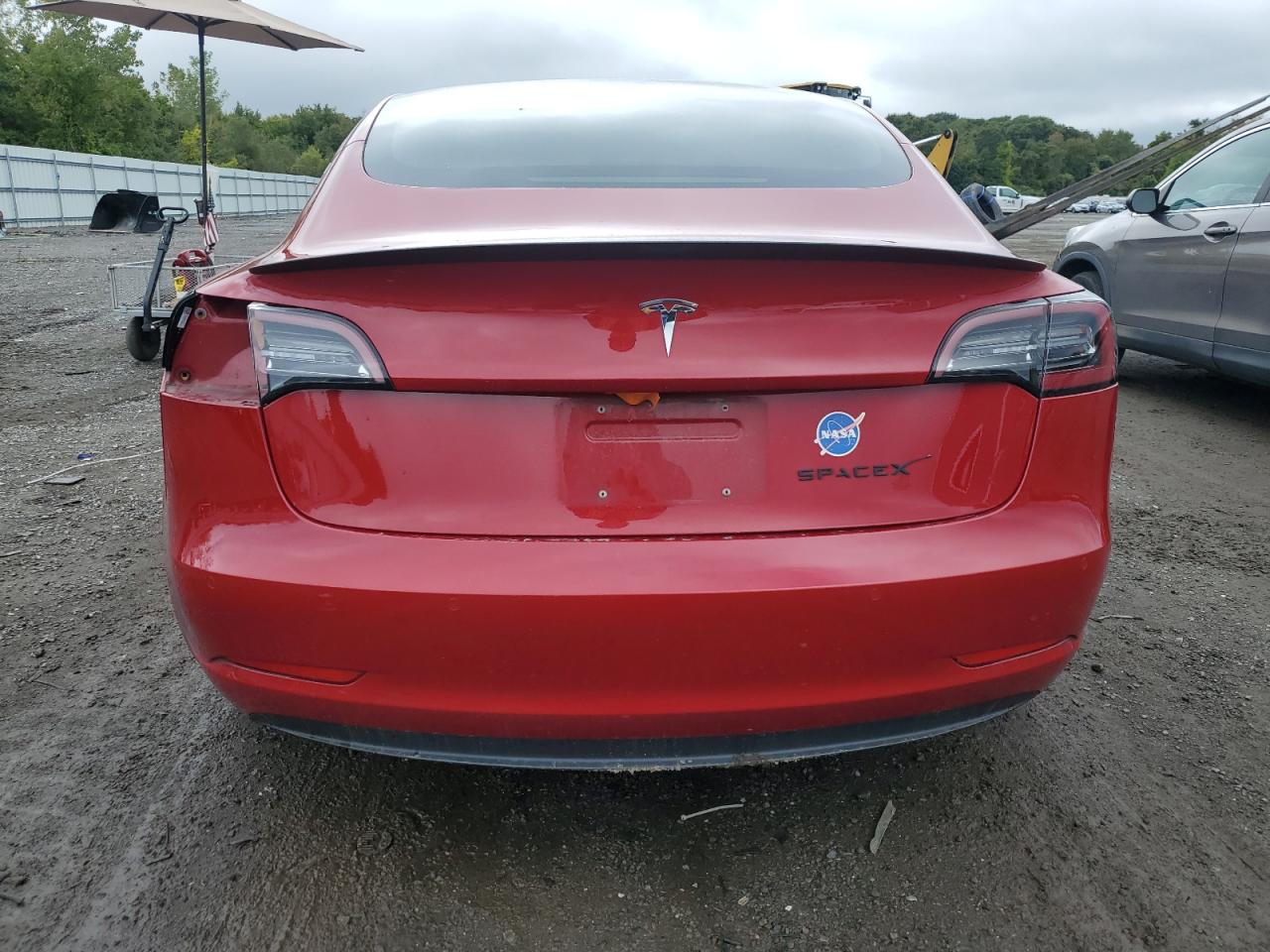 2018 Tesla Model 3 VIN: 5YJ3E1EB9JF063292 Lot: 81279325