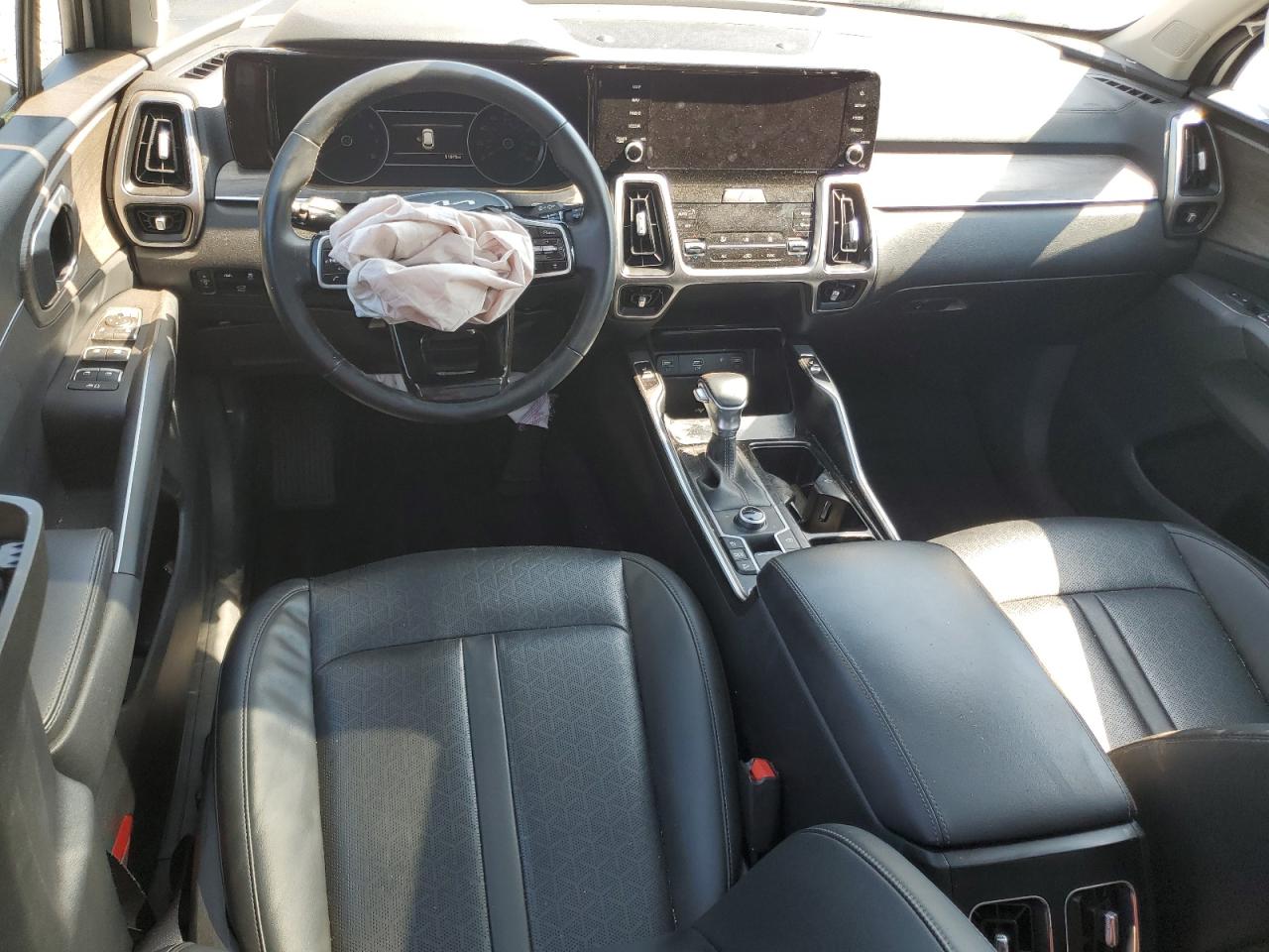 2022 Kia Sorento Ex VIN: 5XYRHDLF2NG133903 Lot: 83749075