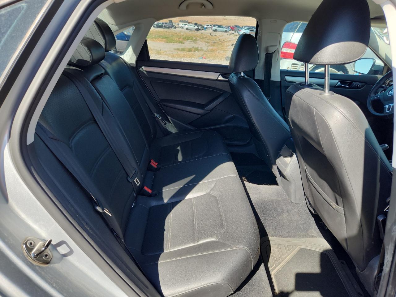 2014 Volkswagen Passat S VIN: 1VWAT7A37EC071910 Lot: 81728425