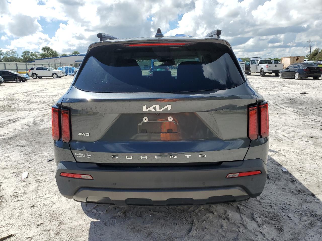 2022 Kia Sorento S VIN: 5XYRLDLC6NG127946 Lot: 81802455