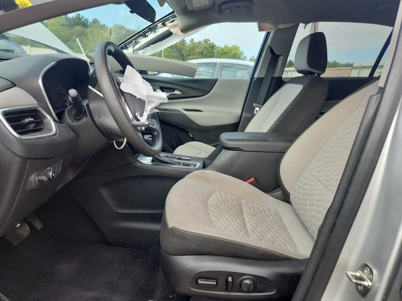 2020 Chevrolet Equinox Ls VIN: 3GNAXHEV6LS556353 Lot: 84212585