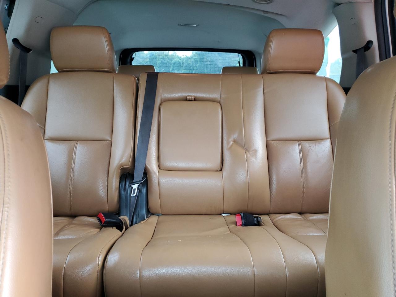 2013 Chevrolet Suburban K1500 Ls VIN: 1GNSKHE71DR145404 Lot: 70816835