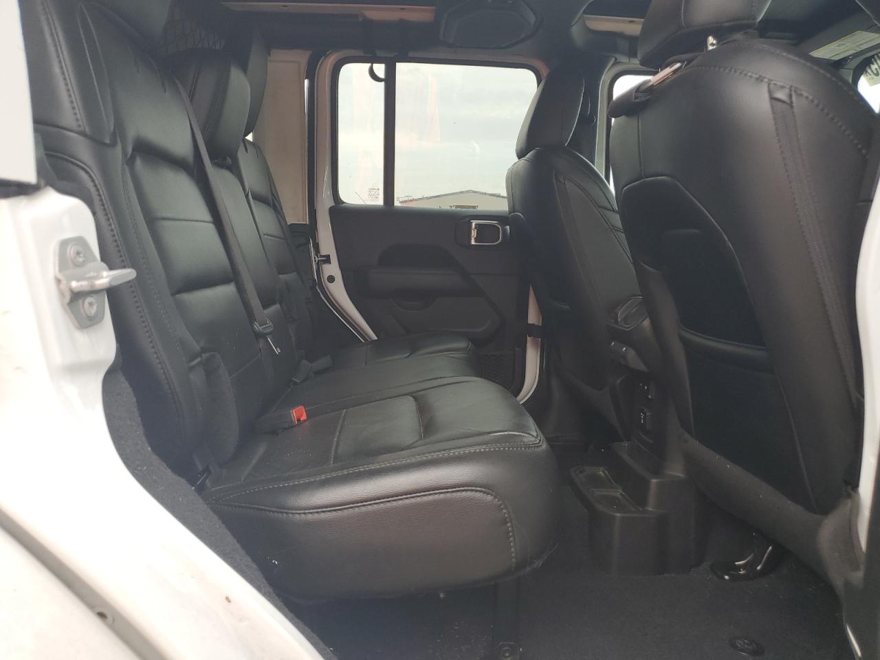 2019 Jeep Wrangler Unlimited Sahara VIN: 1C4HJXEN7KW686194 Lot: 80092205