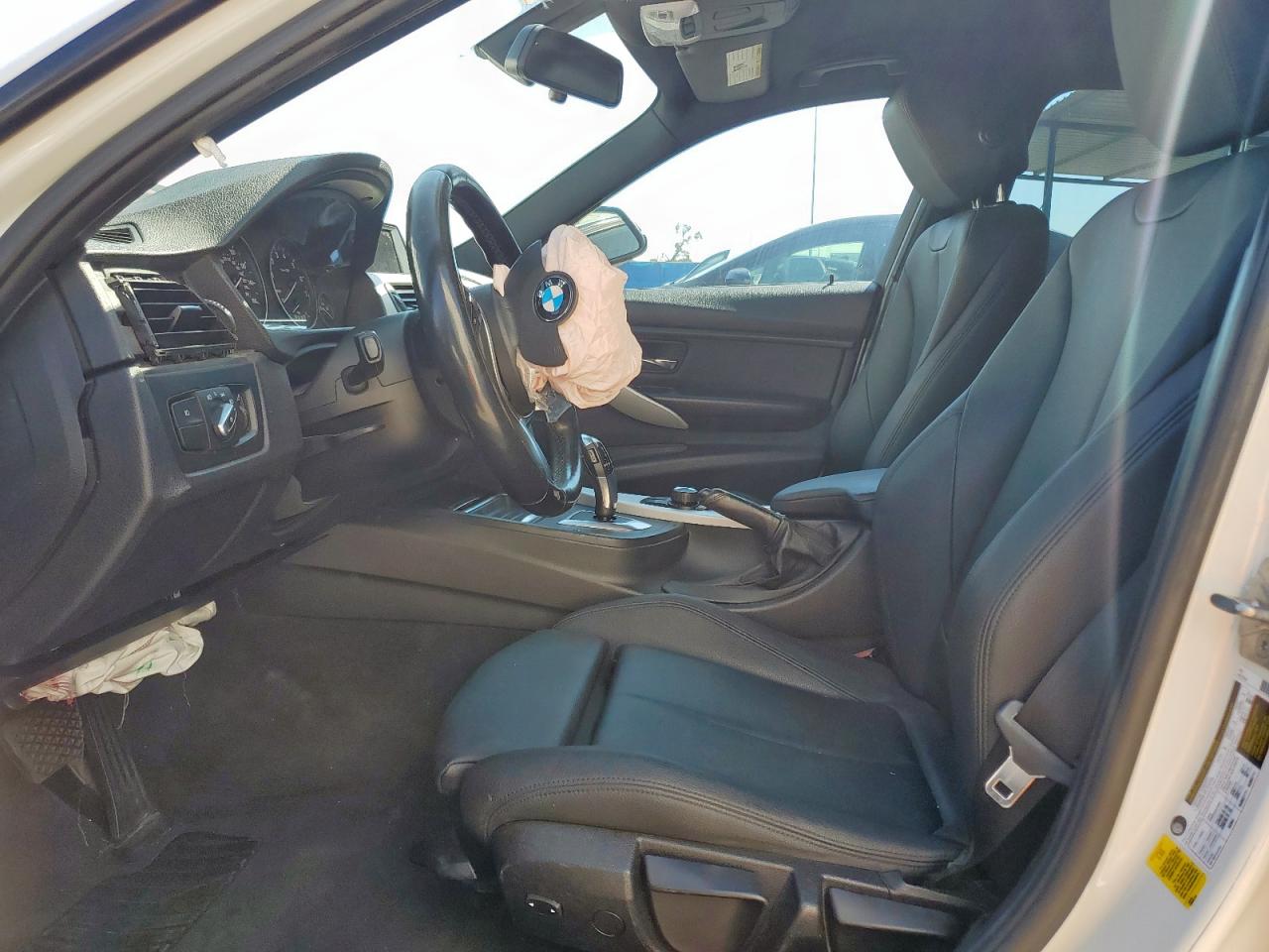 2013 BMW 320 I VIN: WBA3B1C54DK129760 Lot: 84220235