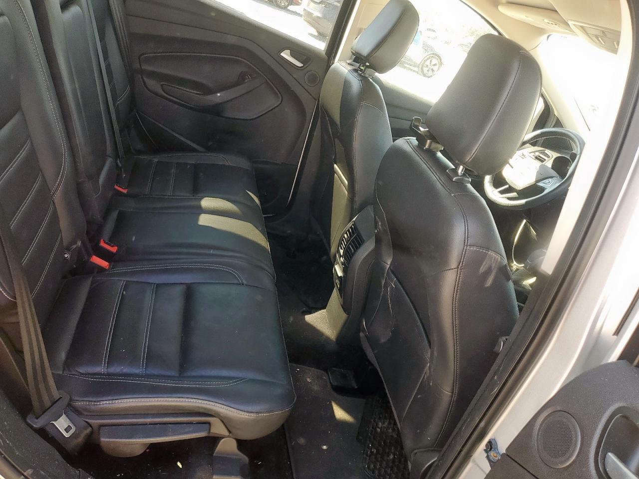 2018 Ford Escape Titanium VIN: 1FMCU9J90JUC33983 Lot: 84781415