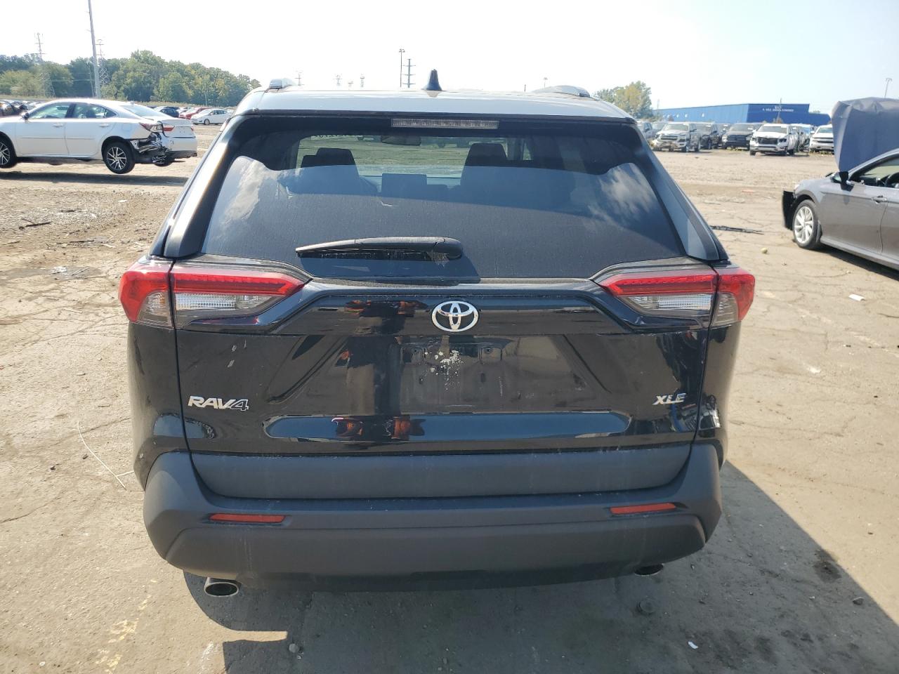 2021 Toyota Rav4 Xle VIN: 2T3W1RFV7MC125143 Lot: 80127275