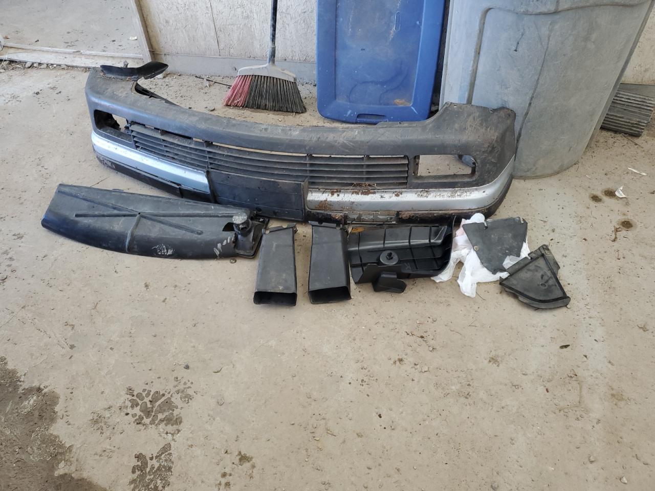 1996 BMW 318 I Automatic VIN: 4USCD8324TLC71494 Lot: 71909715