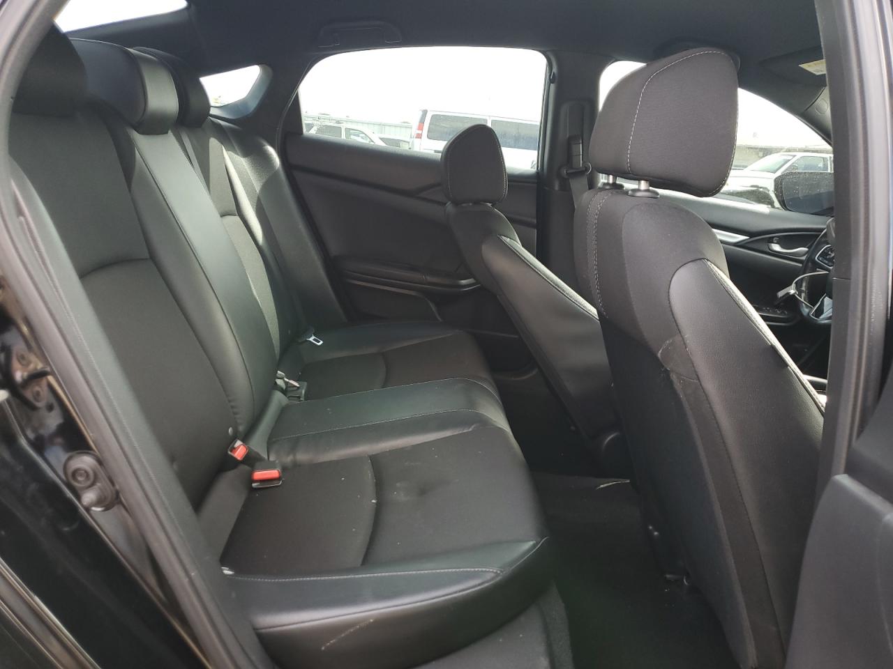 2019 Honda Civic Sport VIN: 2HGFC2F8XKH553152 Lot: 80579365