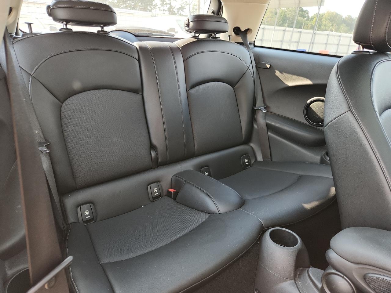 2016 Mini Cooper VIN: WMWXP5C56G2D14880 Lot: 81497075