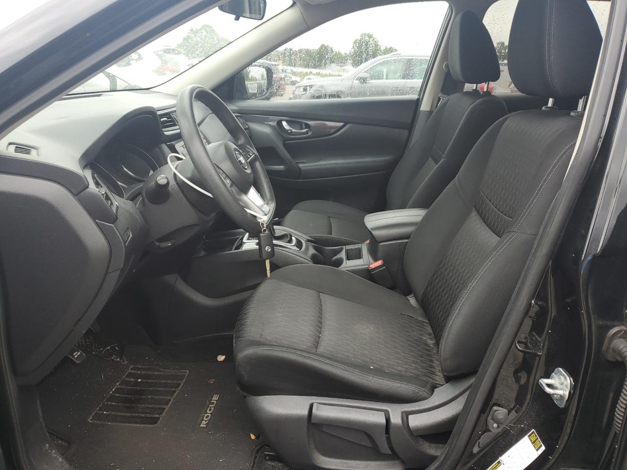 2018 Nissan Rogue S VIN: KNMAT2MVXJP567015 Lot: 80884755