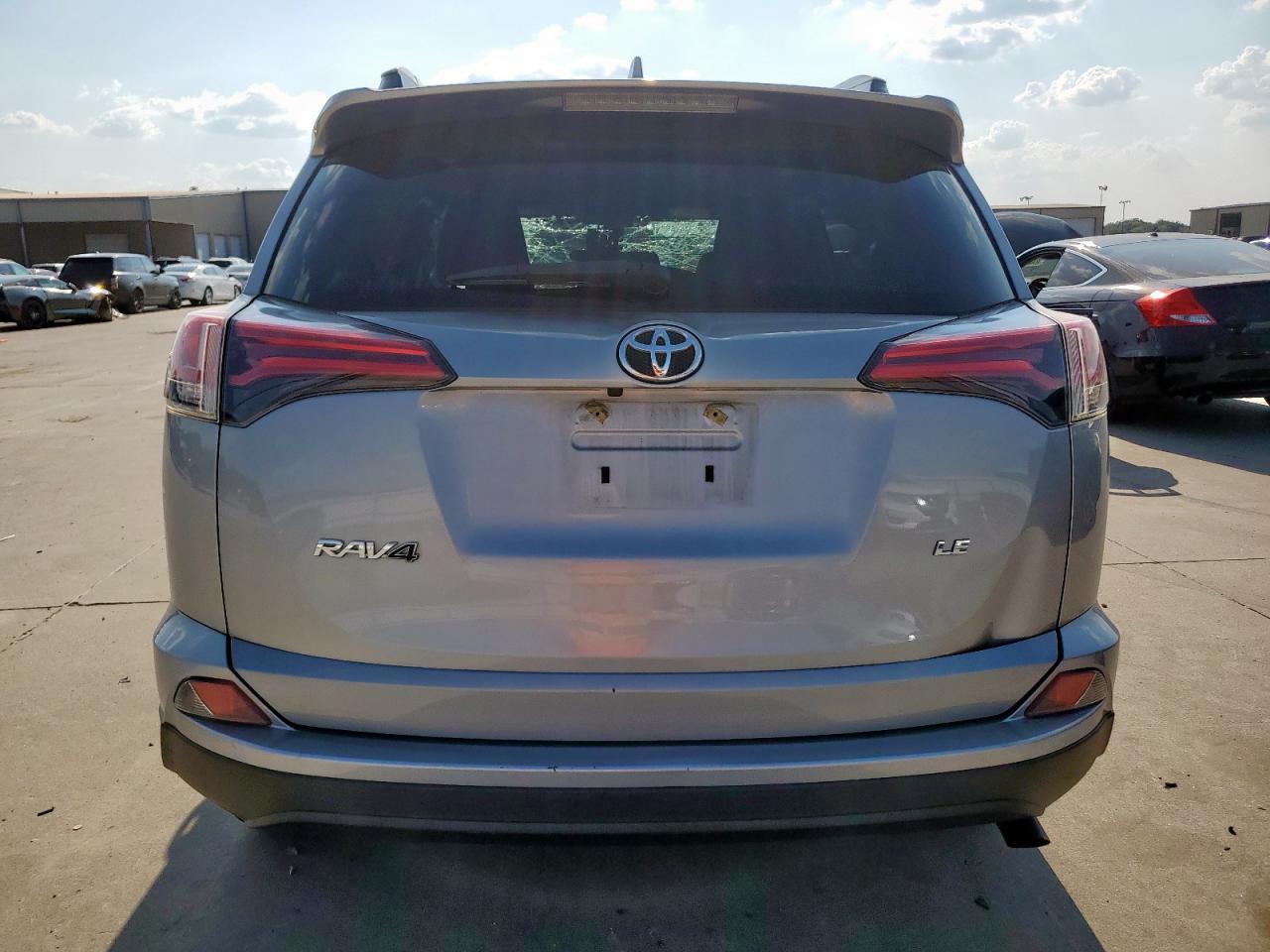 2017 Toyota Rav4 Le VIN: 2T3ZFREV3HW315462 Lot: 80878145