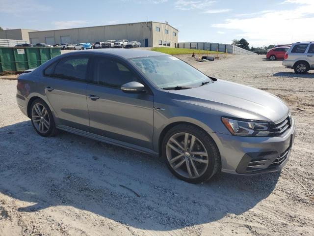  VOLKSWAGEN PASSAT 2018 Черный