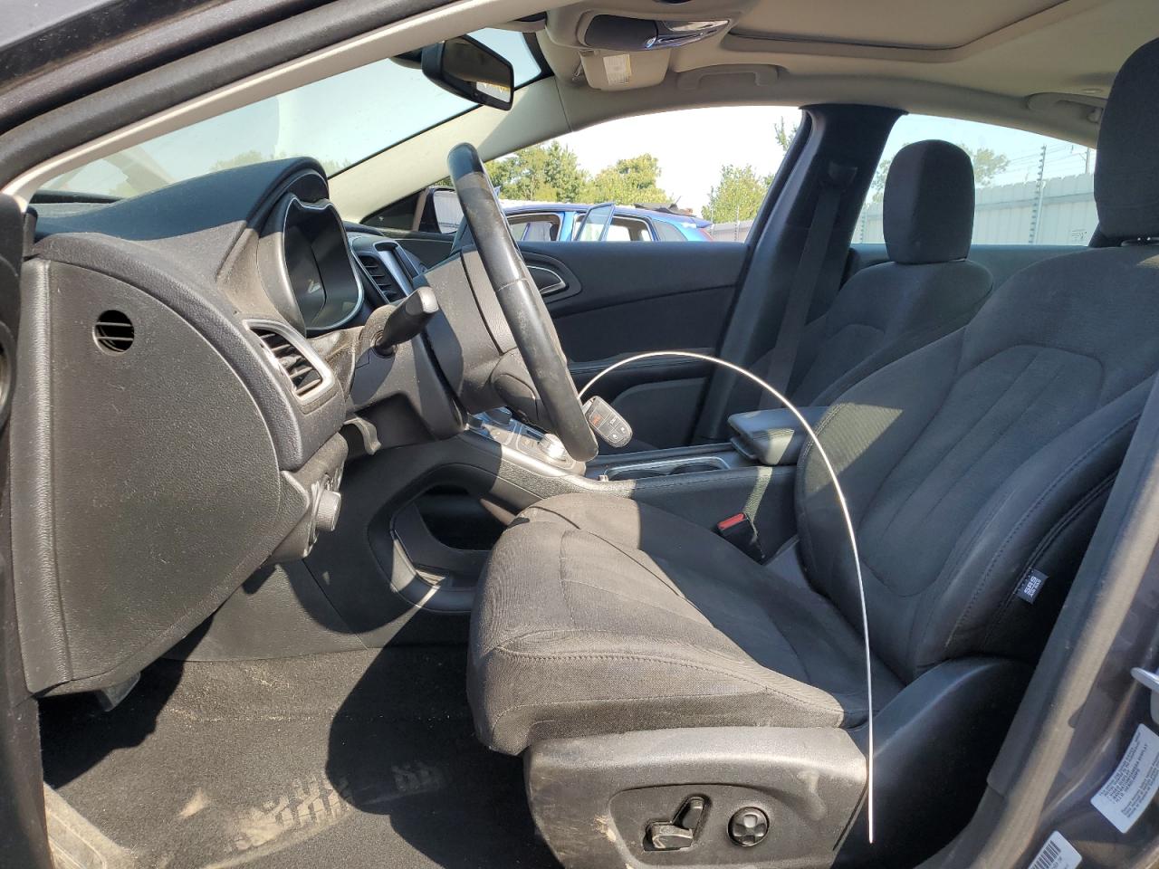 2016 Chrysler 200 Limited VIN: 1C3CCCAB2GN118719 Lot: 80371695