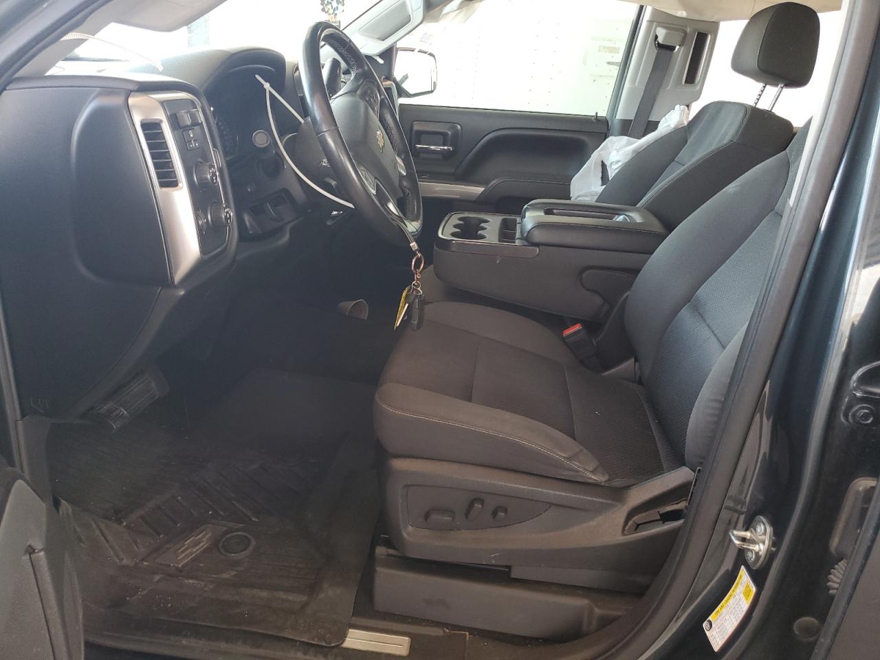 2017 Chevrolet Silverado K1500 Lt VIN: 3GCUKREC1HG217647 Lot: 71517365