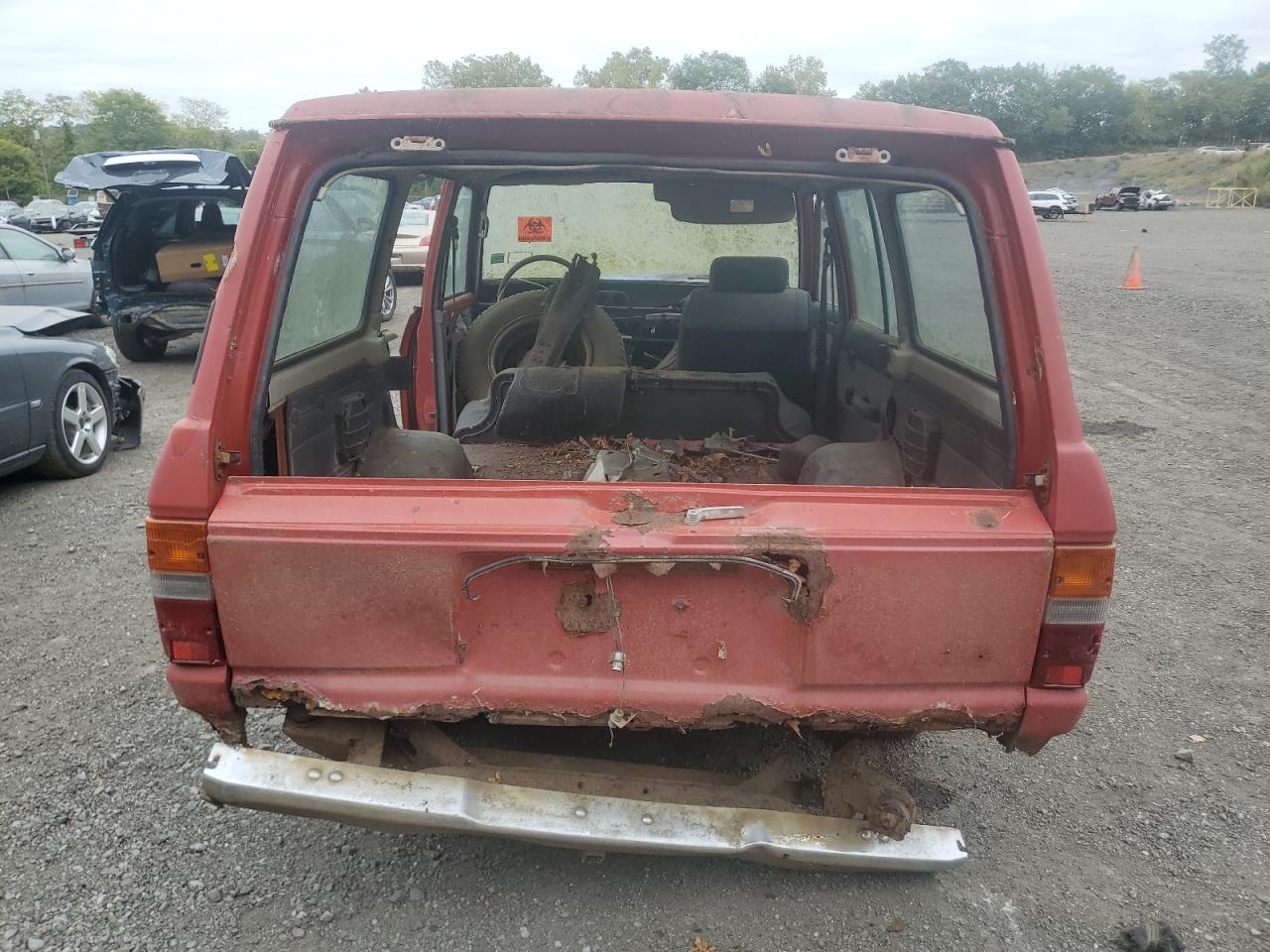 1988 Toyota Land Cruiser Fj62 Gx VIN: JT3FJ62G6J0082858 Lot: 81627875