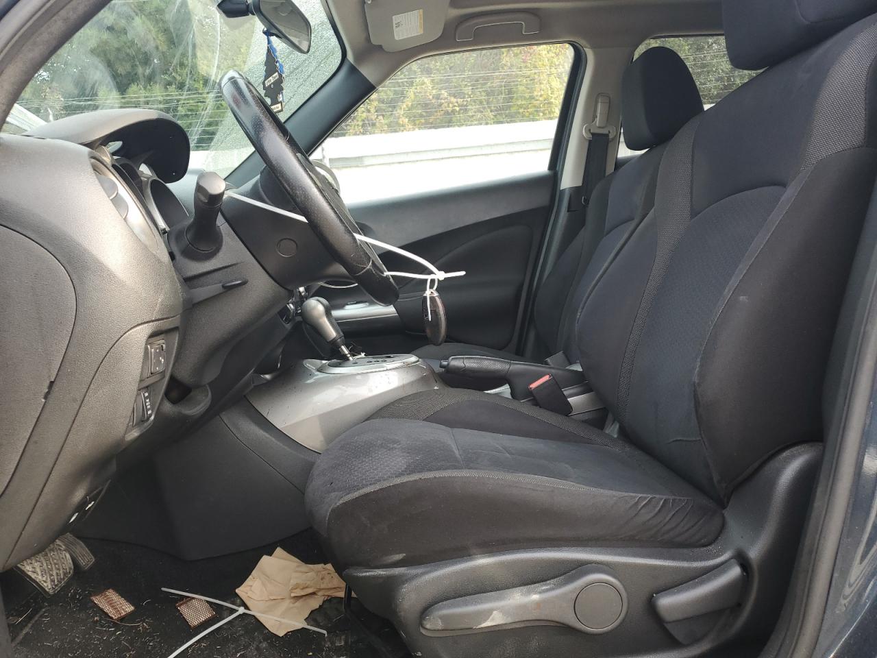 2012 Nissan Juke S VIN: JN8AF5MVXCT127433 Lot: 81749685