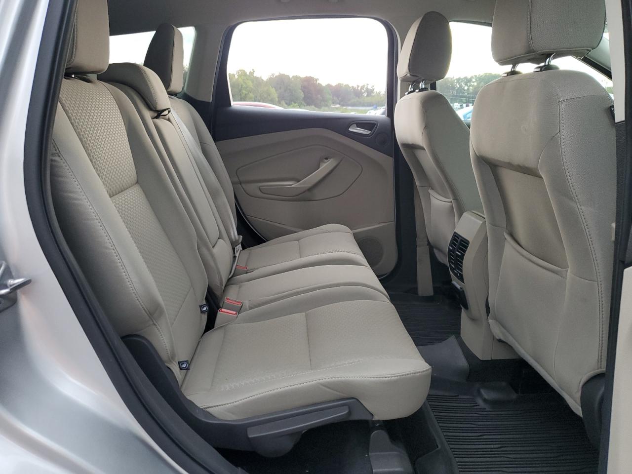 2017 Ford Escape Se VIN: 1FMCU9G99HUB35102 Lot: 84388925