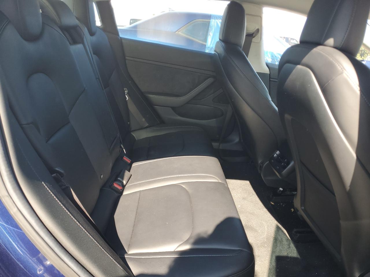 2018 Tesla Model 3 VIN: 5YJ3E1EA8JF015614 Lot: 80161255