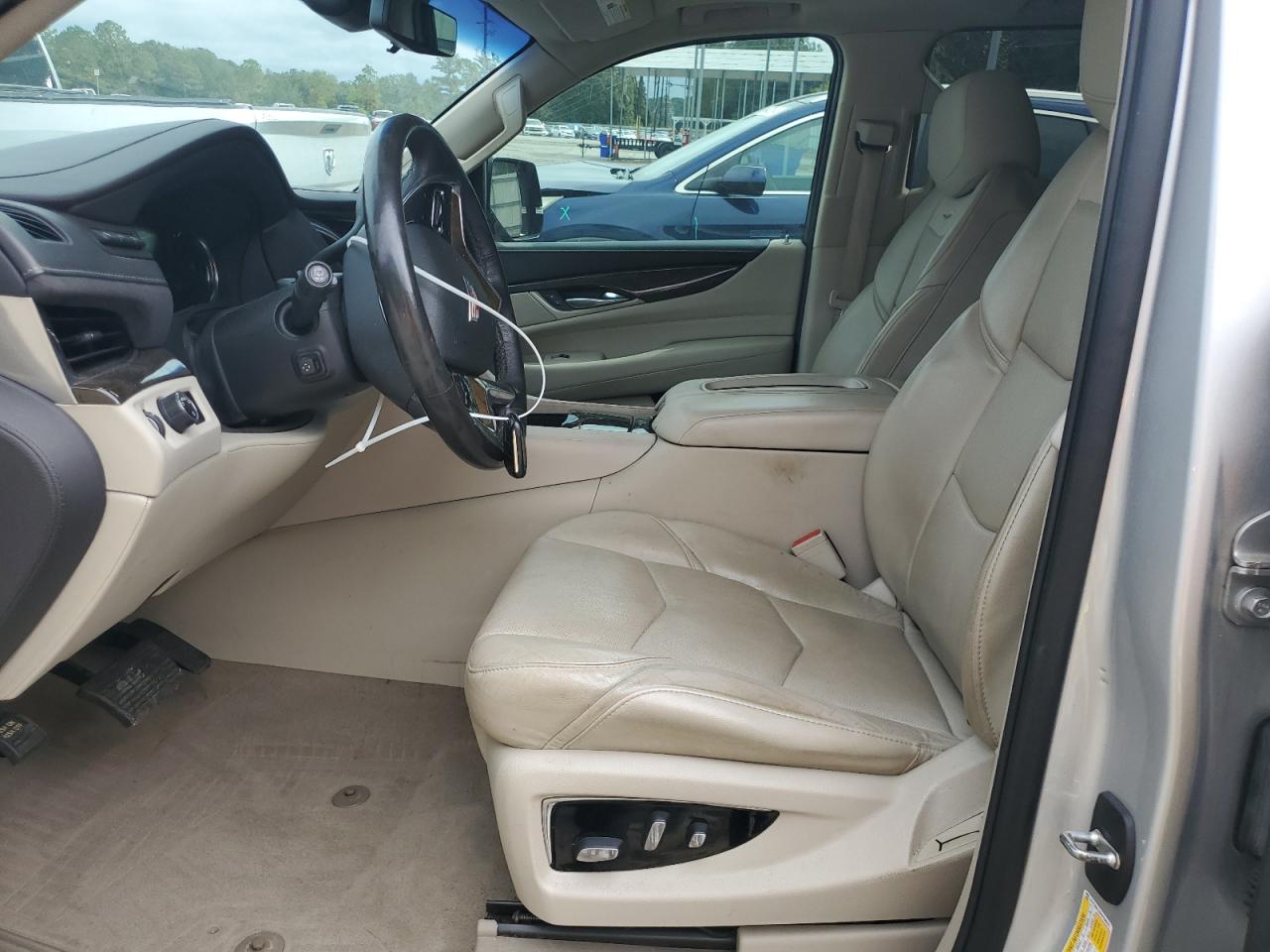 2019 Cadillac Escalade Esv Luxury VIN: 1GYS3HKJ0KR338625 Lot: 84415875