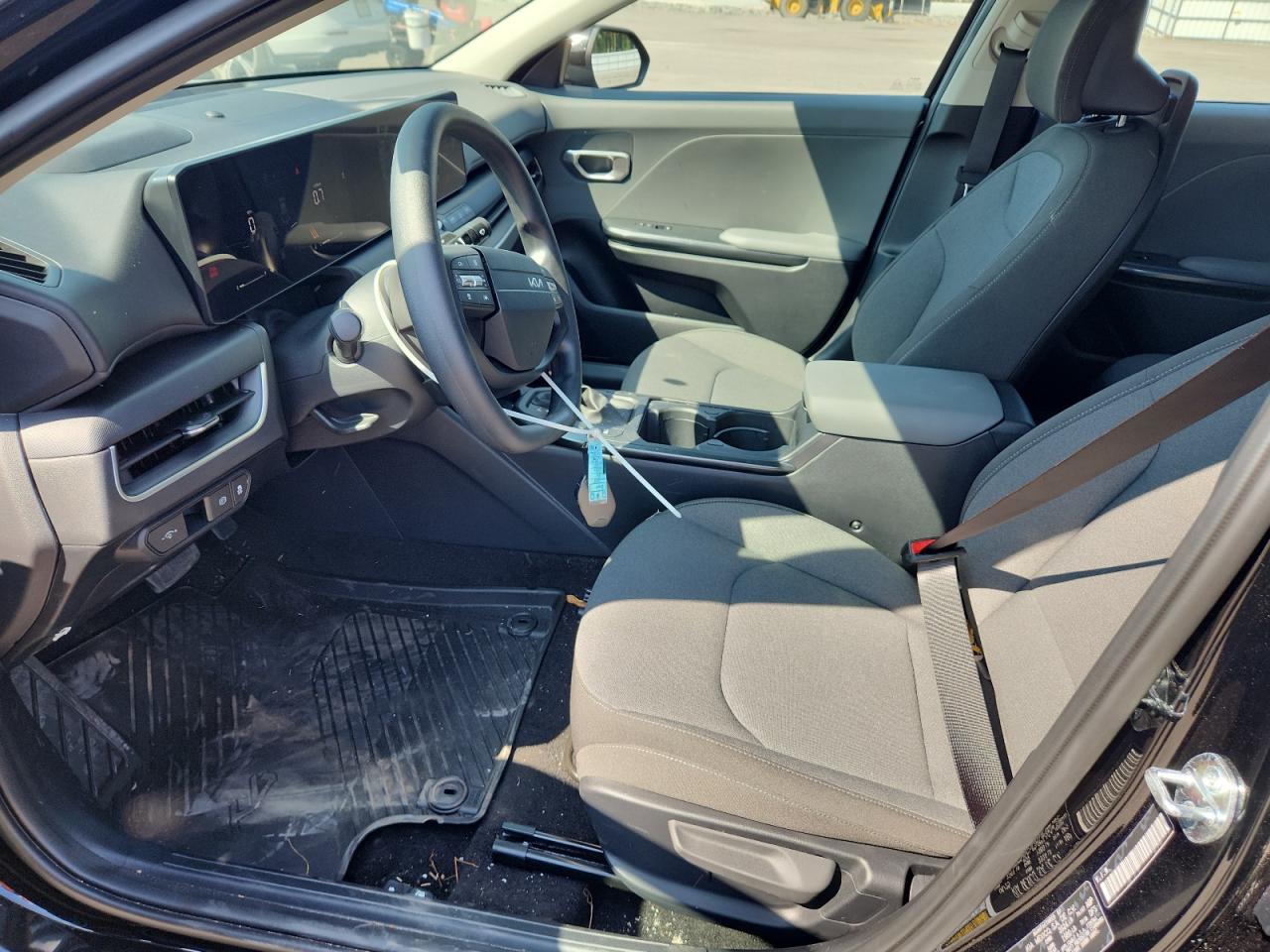 2025 Kia K4 Lx VIN: 3KPFT4DE4SE176476 Lot: 81804585