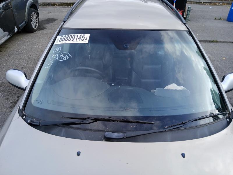 2005 VOLVO  