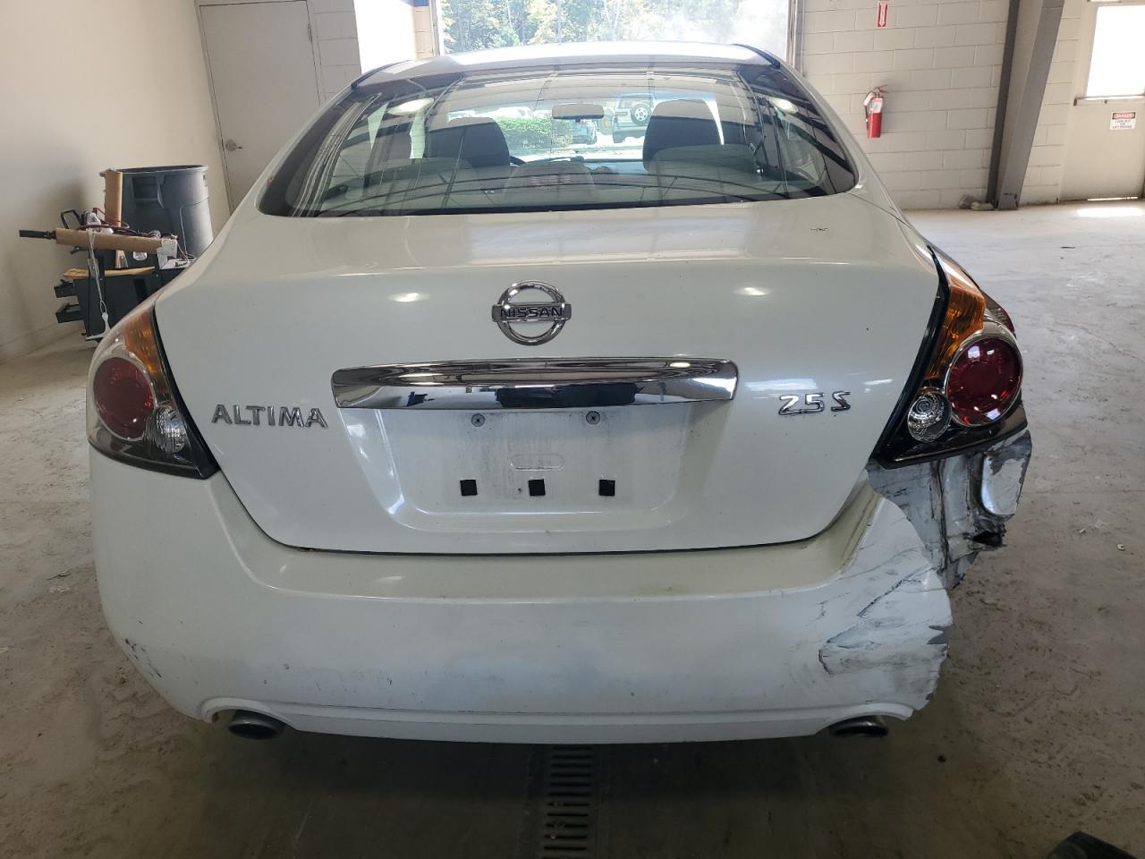 2010 Nissan Altima Base VIN: 1N4AL2AP0AN524147 Lot: 71897225