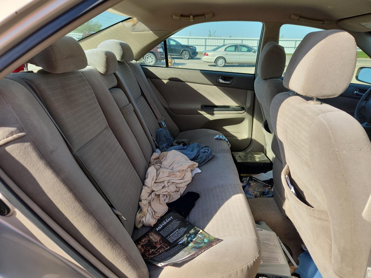 2005 Toyota Camry Le VIN: 4T1BE32K65U084136 Lot: 83857055