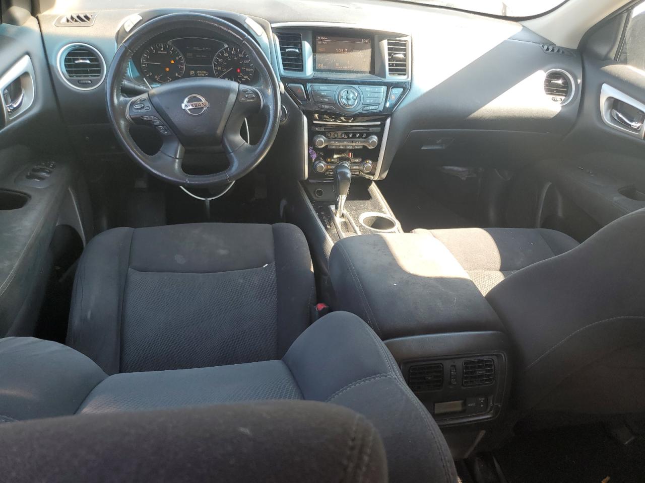 2015 Nissan Pathfinder S VIN: 5N1AR2MM5FC656071 Lot: 67895605