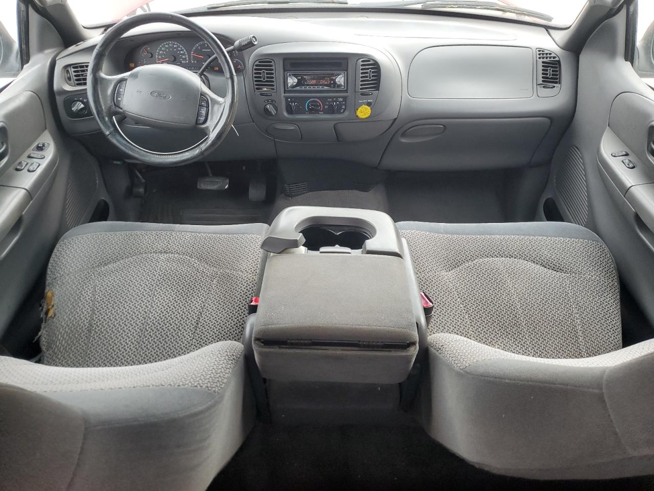 2001 Ford F150 VIN: 2FTRX08L61CA05327 Lot: 84831575