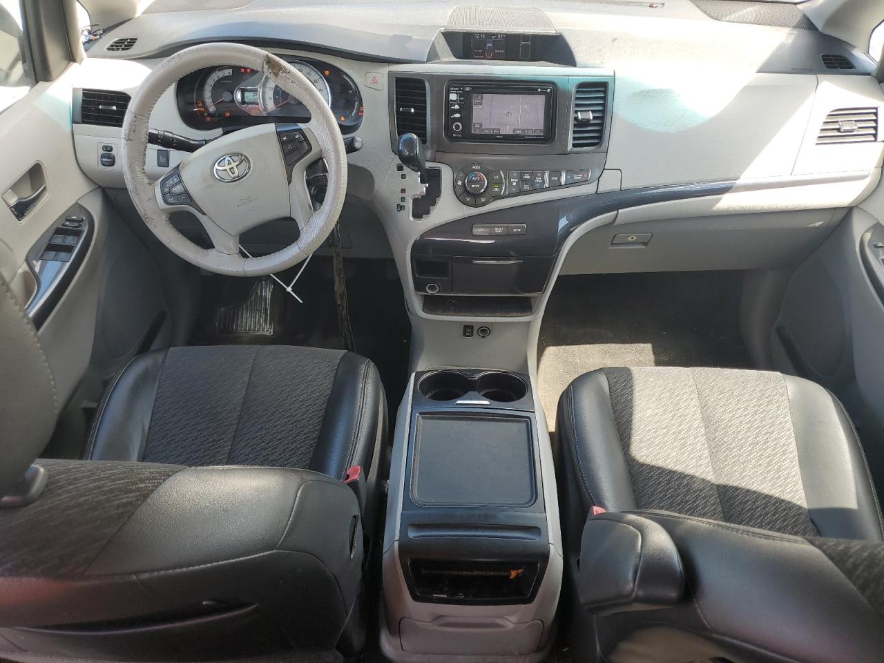 2014 Toyota Sienna Sport VIN: 5TDXK3DC4ES512413 Lot: 81541805