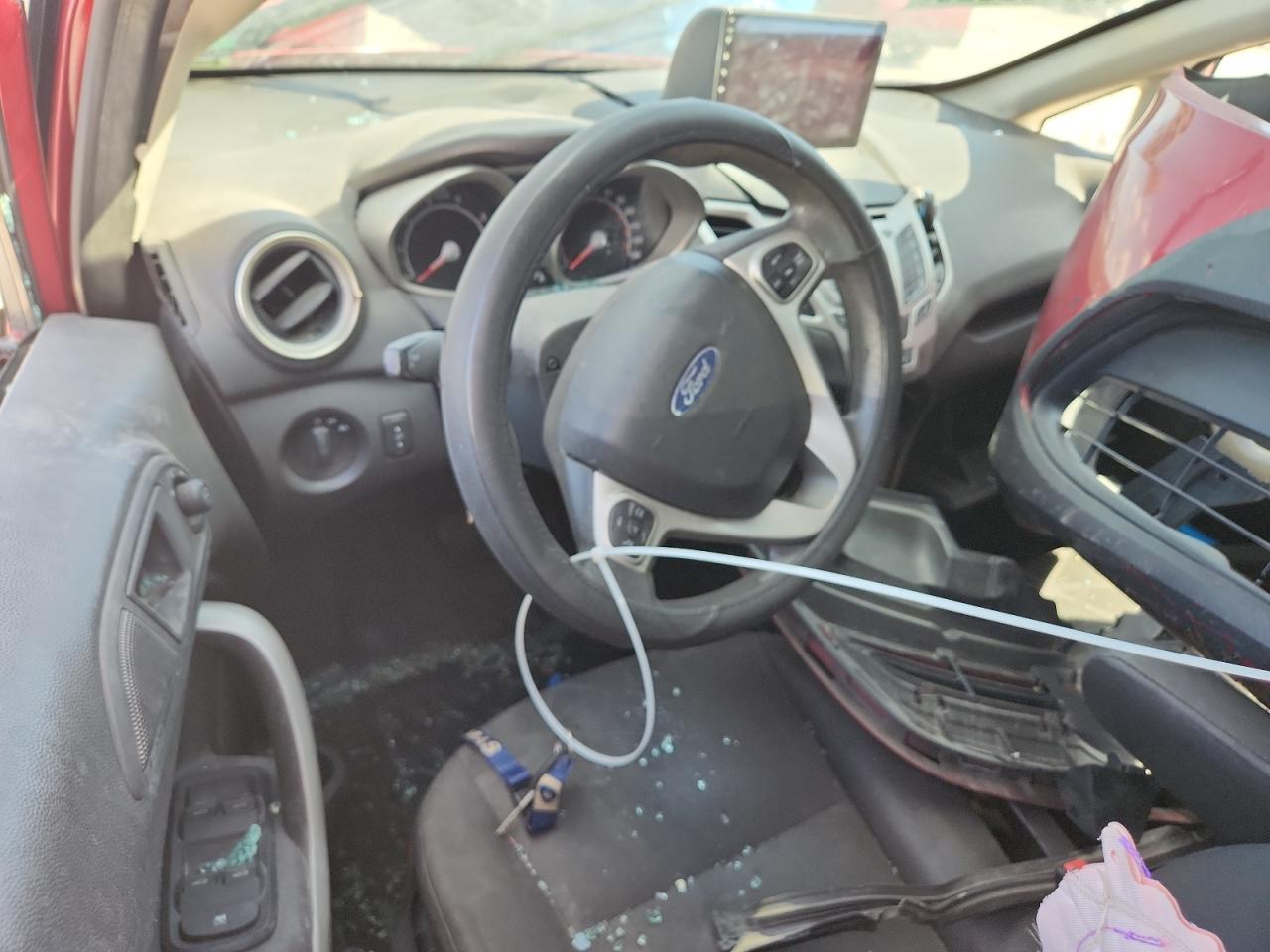 2013 Ford Fiesta Se VIN: 3FADP4EJ0DM223380 Lot: 80482525