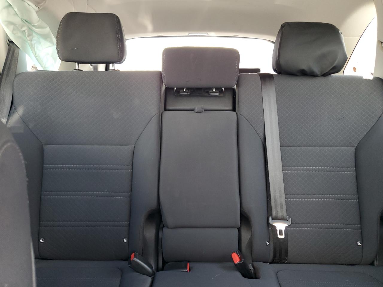 2019 Kia Sorento L VIN: 5XYPGDA31KG556616 Lot: 81784745