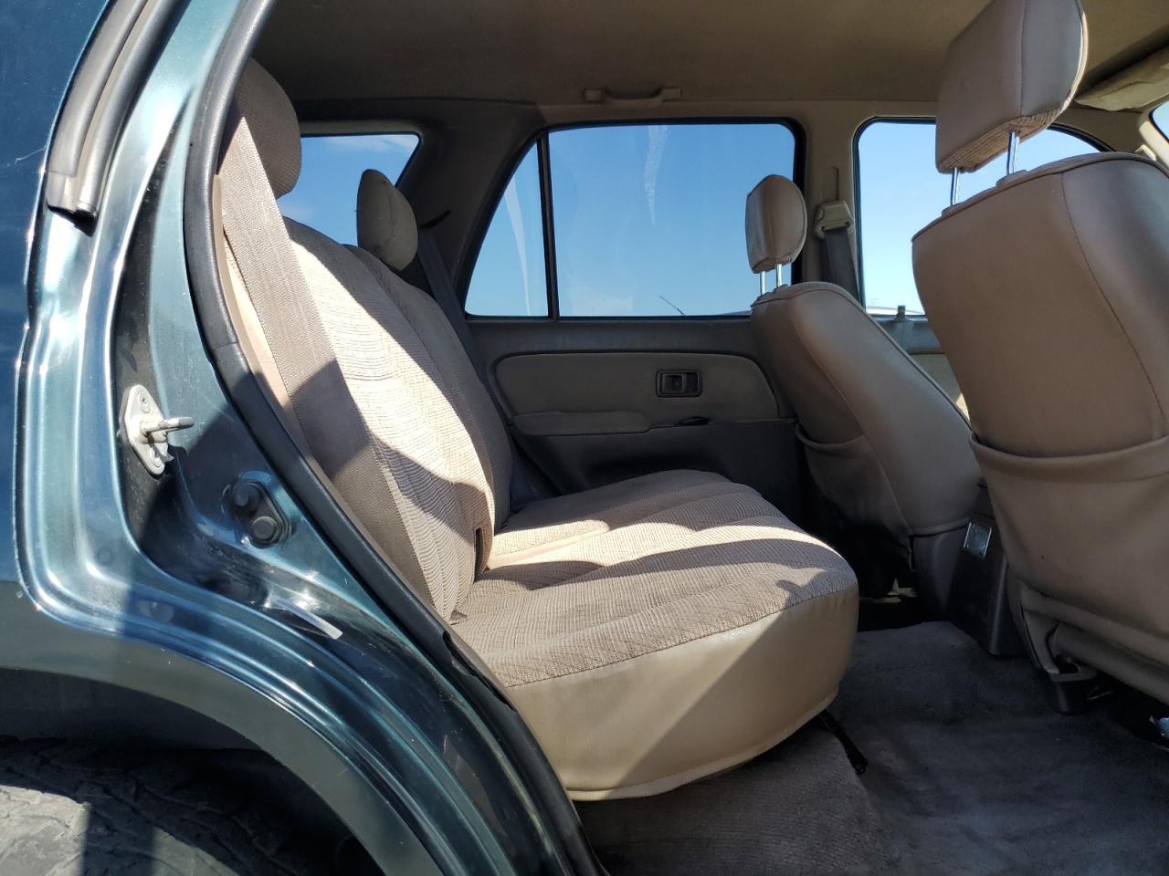 1998 Toyota 4Runner VIN: JT3GM84R2W0035405 Lot: 81724175