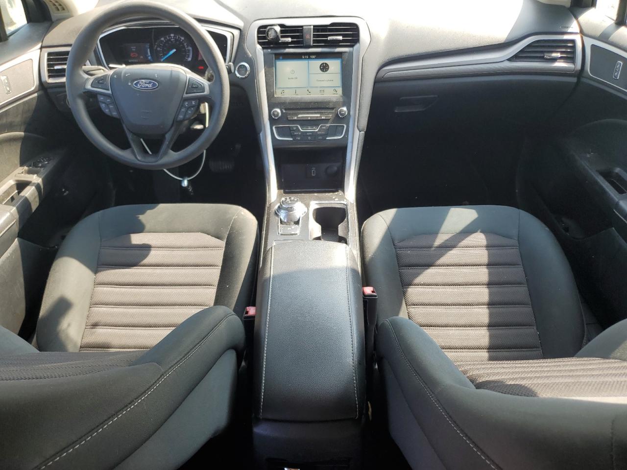 2018 Ford Fusion Se Hybrid VIN: 3FA6P0LU8JR281265 Lot: 70982485