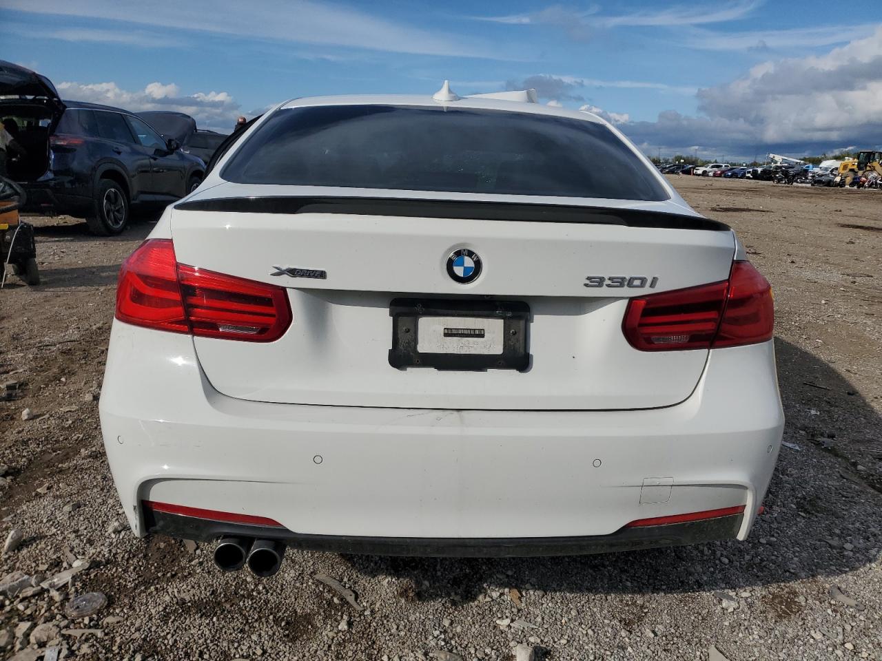 2017 BMW 330 Xi VIN: WBA8D9G35HNU62108 Lot: 81743855