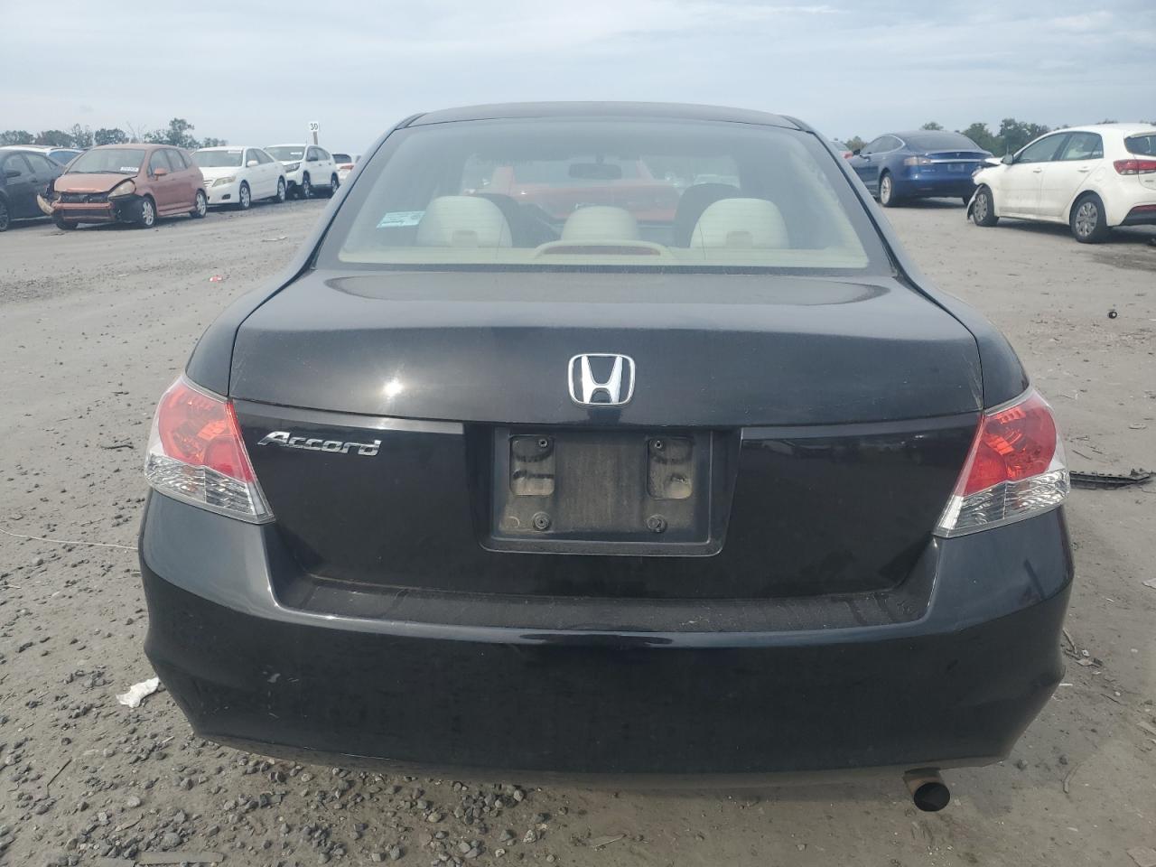 2009 Honda Accord Lx VIN: 1HGCP26389A115671 Lot: 80738245