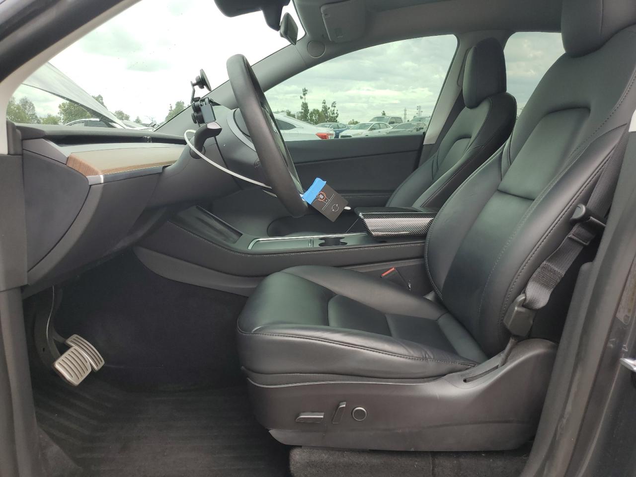 2022 Tesla Model Y VIN: 7SAYGDEF6NF409912 Lot: 81064495