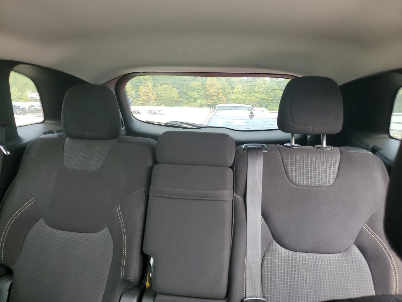 2016 Jeep Cherokee Latitude VIN: 1C4PJMCS5GW375647 Lot: 71114875