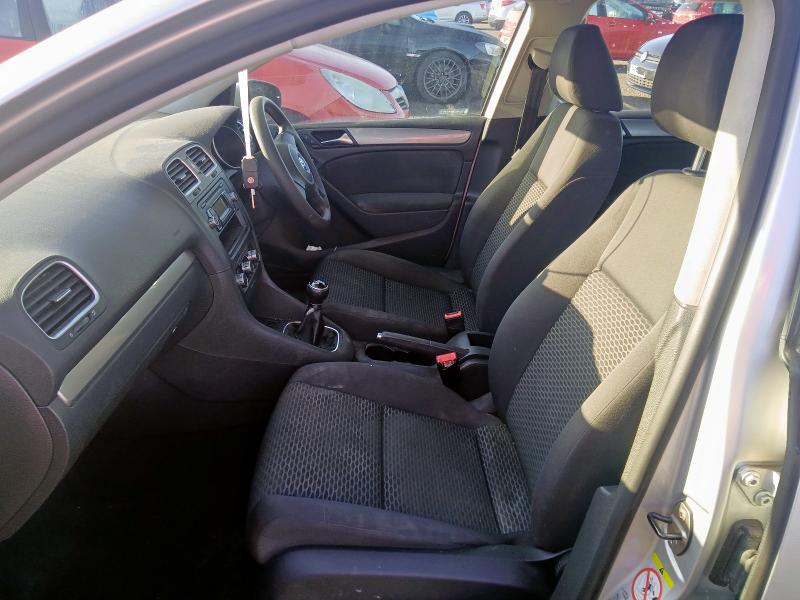 2009 VOLKSWAGEN GOLF S 
