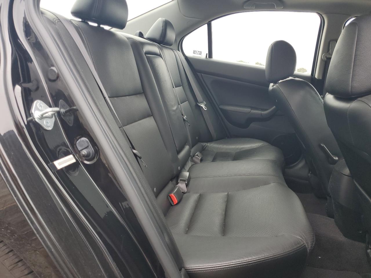 2005 Acura Tsx VIN: JH4CL96845C008600 Lot: 84375385