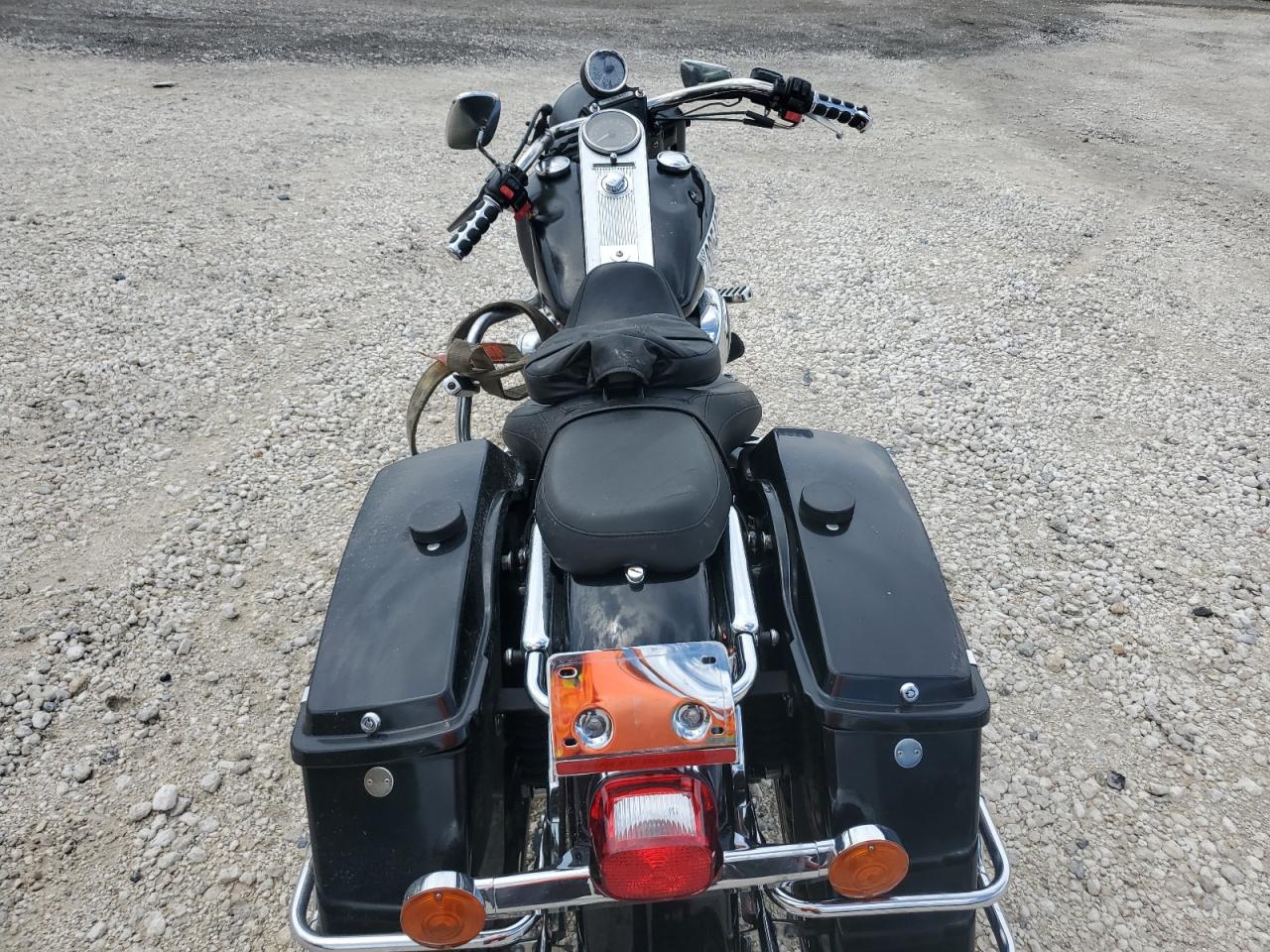 2006 Harley-Davidson Flhpi VIN: 1HD1FHW106Y605078 Lot: 80543315