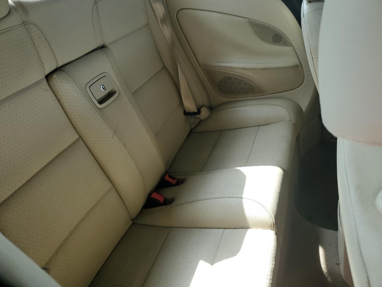 2007 Volkswagen Eos 2.0T VIN: WVWBA71F87V027686 Lot: 82036185