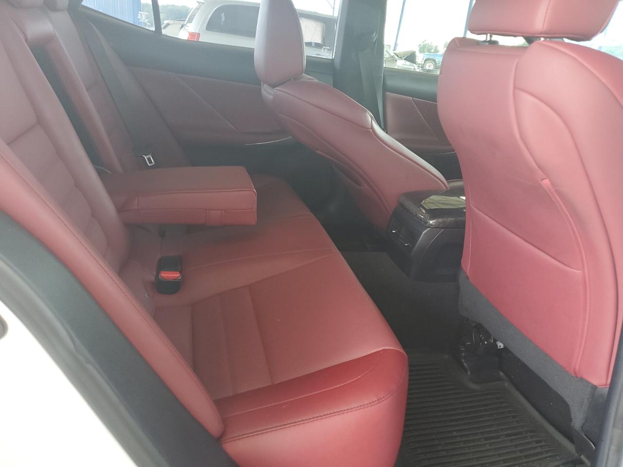 2017 Lexus Is 200T VIN: JTHBA1D22H5060382 Lot: 81798285